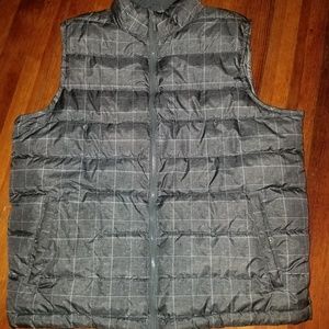 Gap Puffy Vest